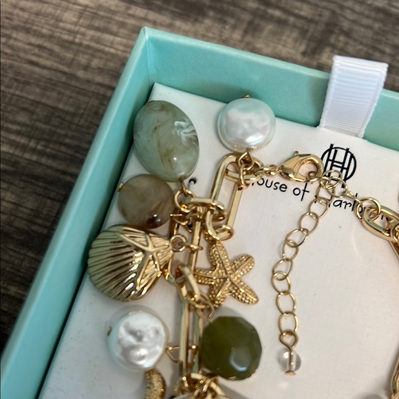 ✨House of Harlow 1960 Gold and Shell Charm Bracelet 🌊🐚 - Picture 5 of 8